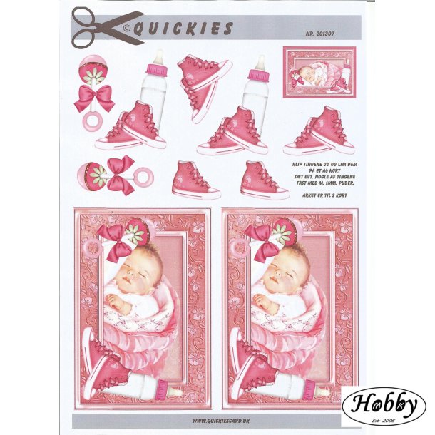 Sovende babypige og baby ting